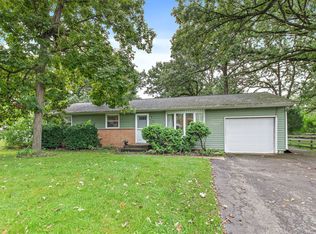 1713 Oak St, Spring Grove, IL 60081