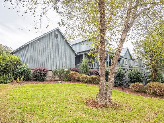 4th image of 994 W Lakeshore Dr