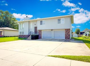 1912 1st St, Boone, IA 50036