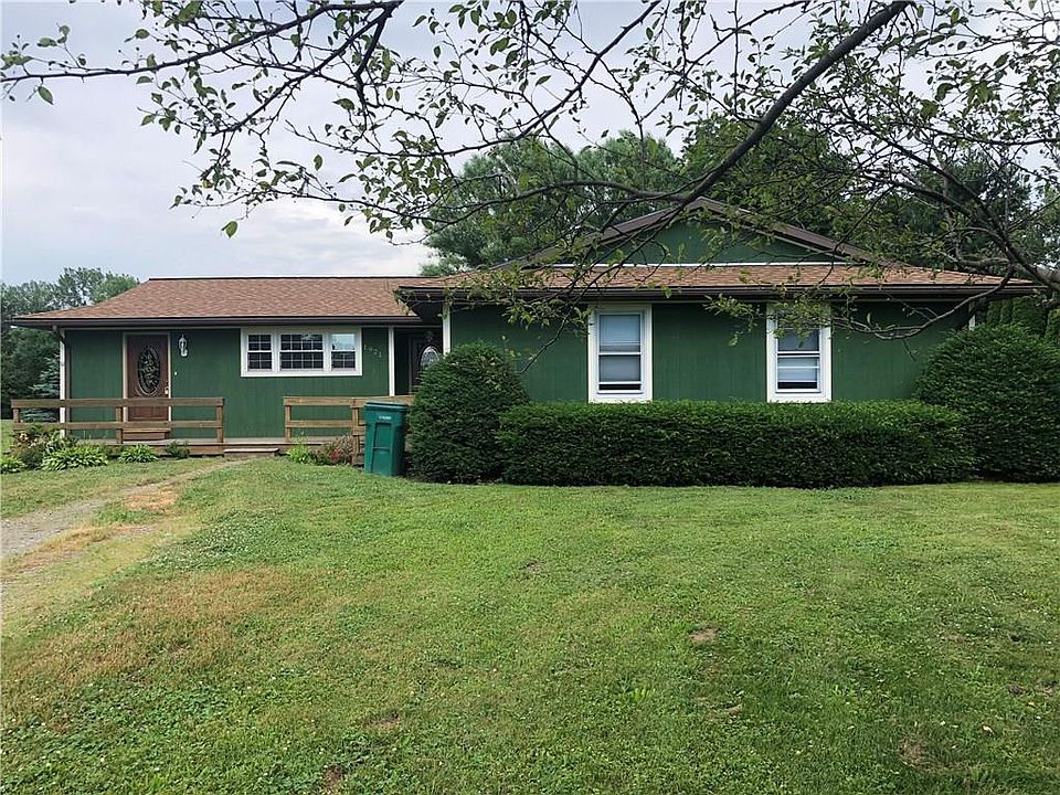 1st image of 1921 Lola Ln