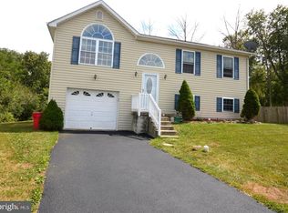 127 Galaxy Ct, Martinsburg, WV 25404