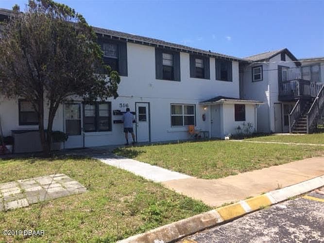 1st image of 516 Phoenix Ave