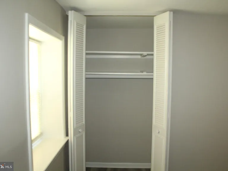 731 Denton Cir — Photo 17