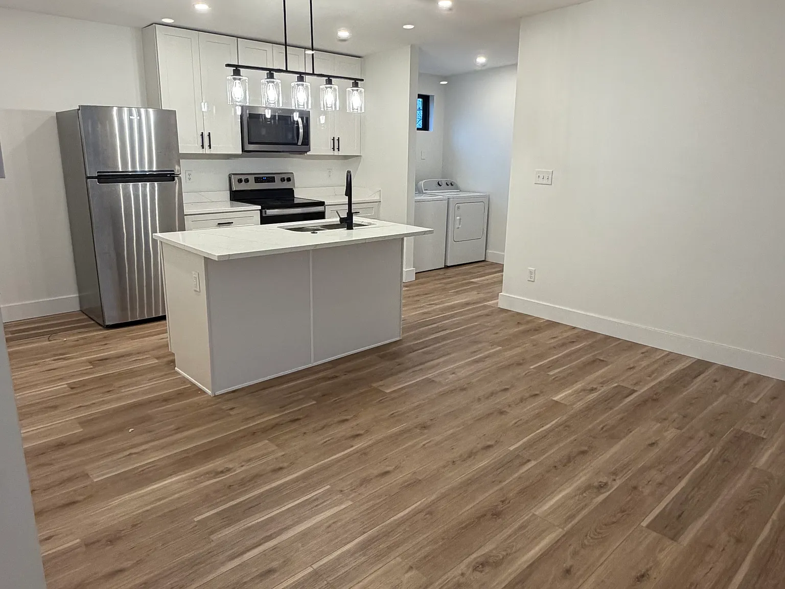1 bed, 600 sqft, $1,400 — Photo 1