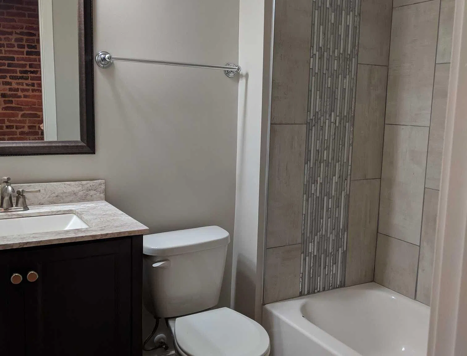 3 bed, 1750 sqft, $2,700 — Photo 3