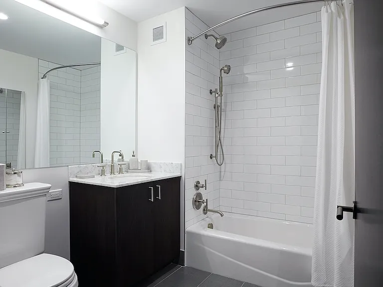 21 S End Ave #1414 — Photo 8