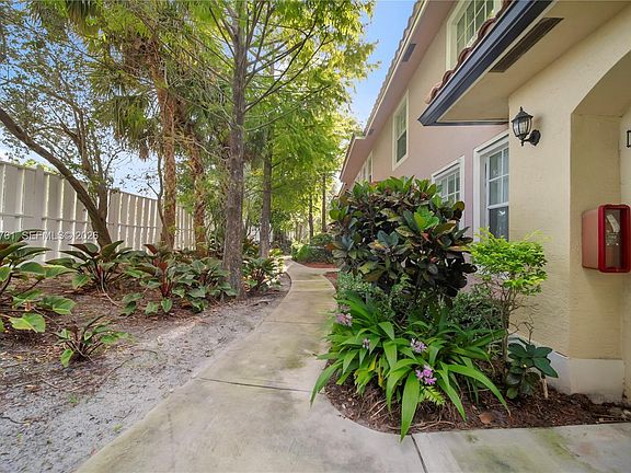 4th image of 6378 W Sample Rd #6378