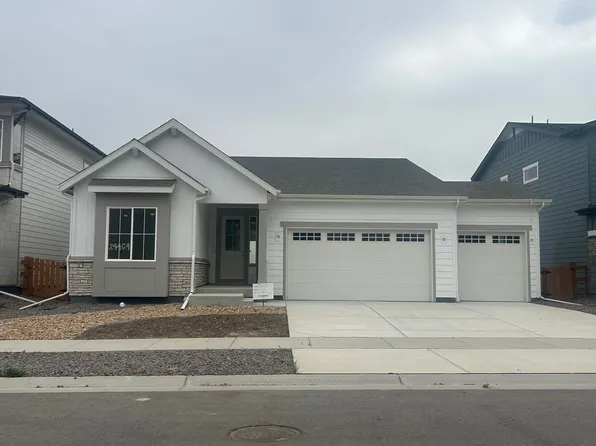 24464 E 34th Pl, Aurora, CO 80019