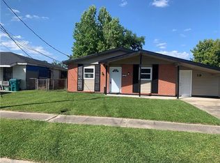 19 Halle Pl, Westwego, LA 70094