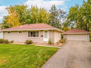 4816 Oxborough Ln, Bloomington, MN 55437