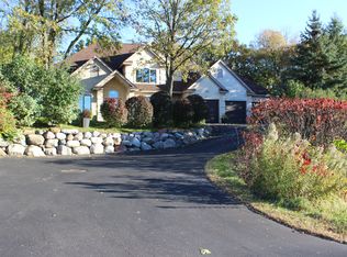 10567 205th St W, Lakeville, MN 55044