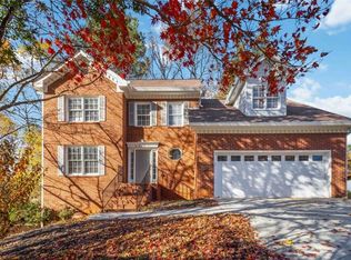 3477 Chinaberry Ln, Snellville, GA 30039
