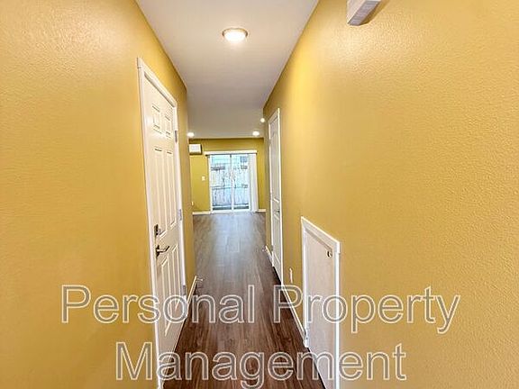 4th image of 5711 NE 74th Ct #B