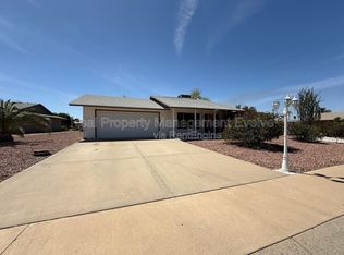 17026 N 96th Ave, Sun City, AZ 85373