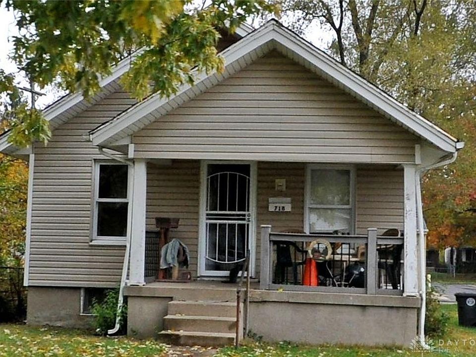 1st image of 718 Leland Ave