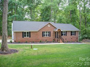 636 Wilderness Trl, Denver, NC 28037