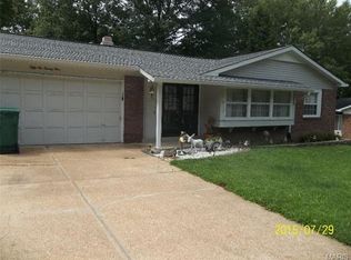 5621 Viewpoint Ln, Saint Louis, MO