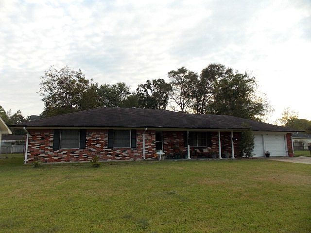 1st image of 8655 Crestview Ln