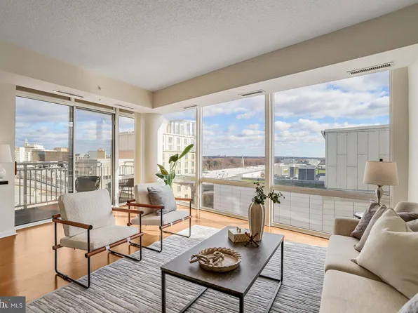 930 Wayne Ave APT 1009, Silver Spring, MD 20910