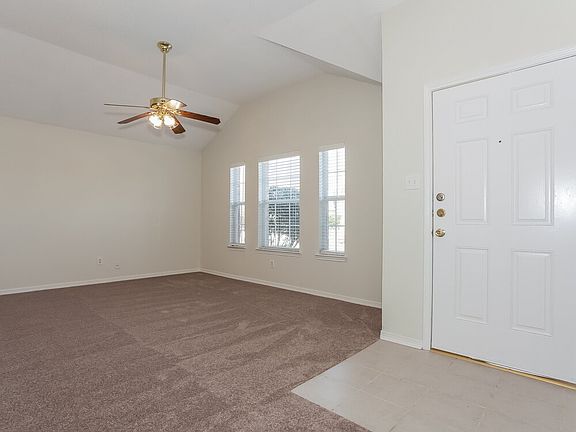 2nd image of 11008 Briaroaks Dr
