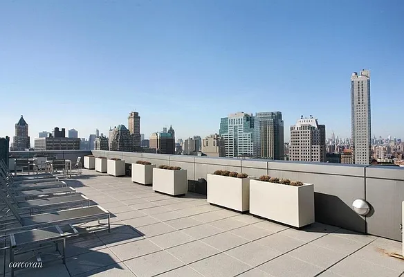 Sold by Corcoran | media 28
