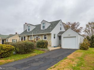 1523 Pleasant Dr, Feasterville Trevose, PA 19053