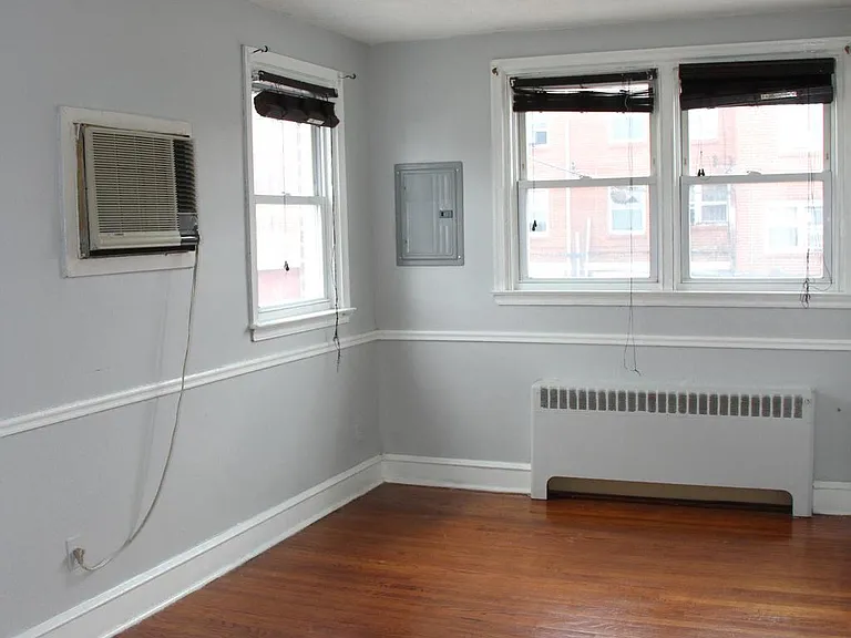 4983 Whitaker Ave — Photo 9
