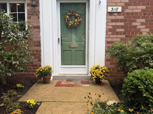 3118 Wellington Rd, Alexandria, VA 22302