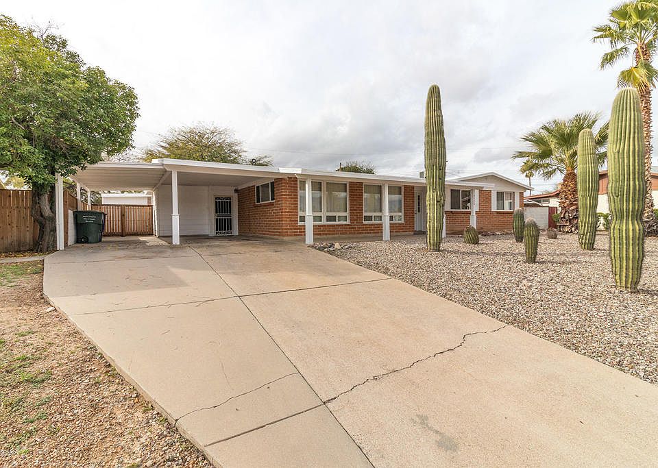 1st image of 8526 E Desert Steppes Dr