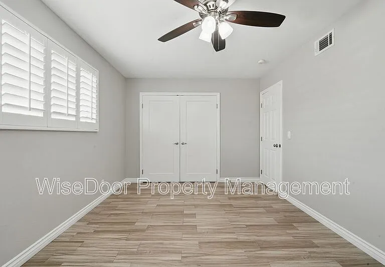 387 E Nubia St — Photo 19