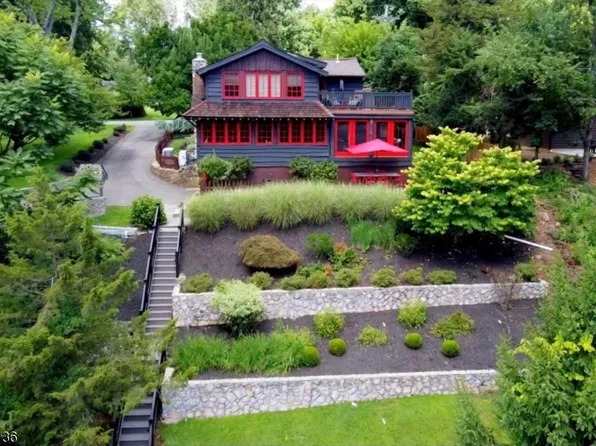 22 Lake Trail, Harding Twp., NJ 07960