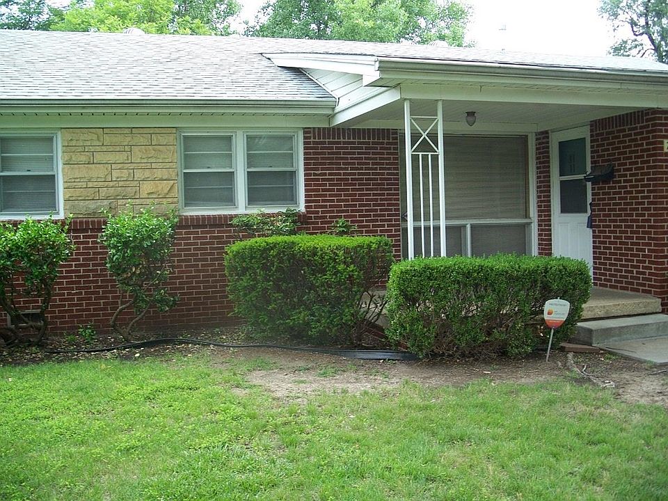1st image of 7601 E Indianapolis St
