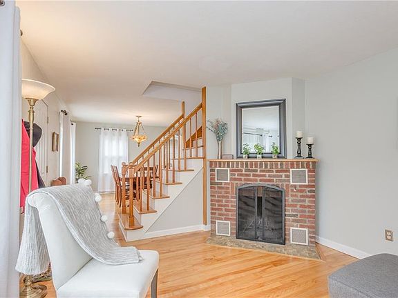 4th image of 104 Cleveland Blvd
