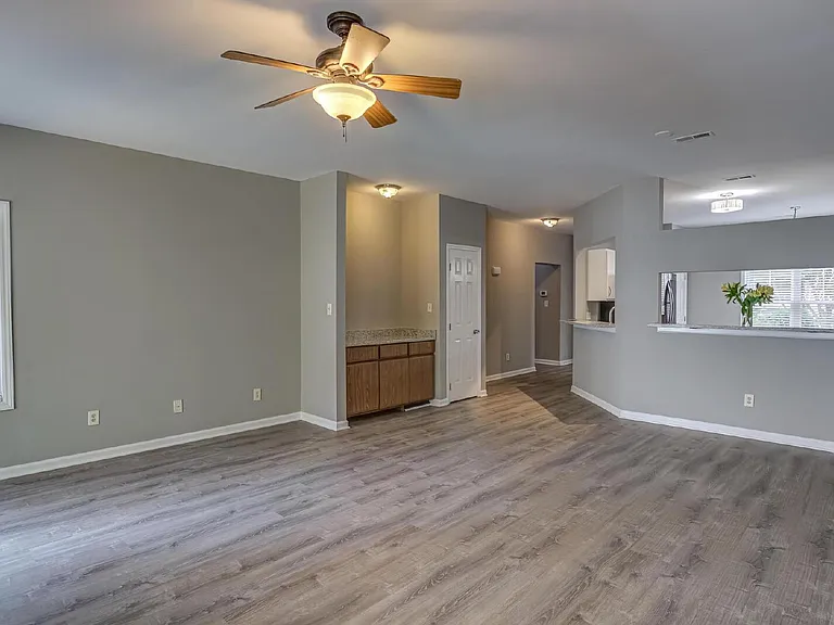 6020 Winterpointe Ln #102 — Photo 25