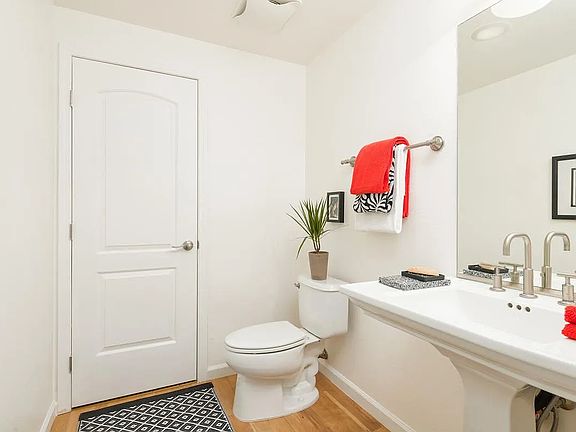 5th image of 10745 N De Anza Blvd Unit 301