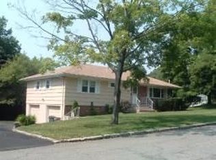 77 Warren Rd, West Orange, NJ 07052