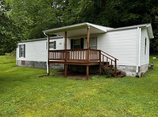 210 Church St, Red Boiling Springs, TN 37150