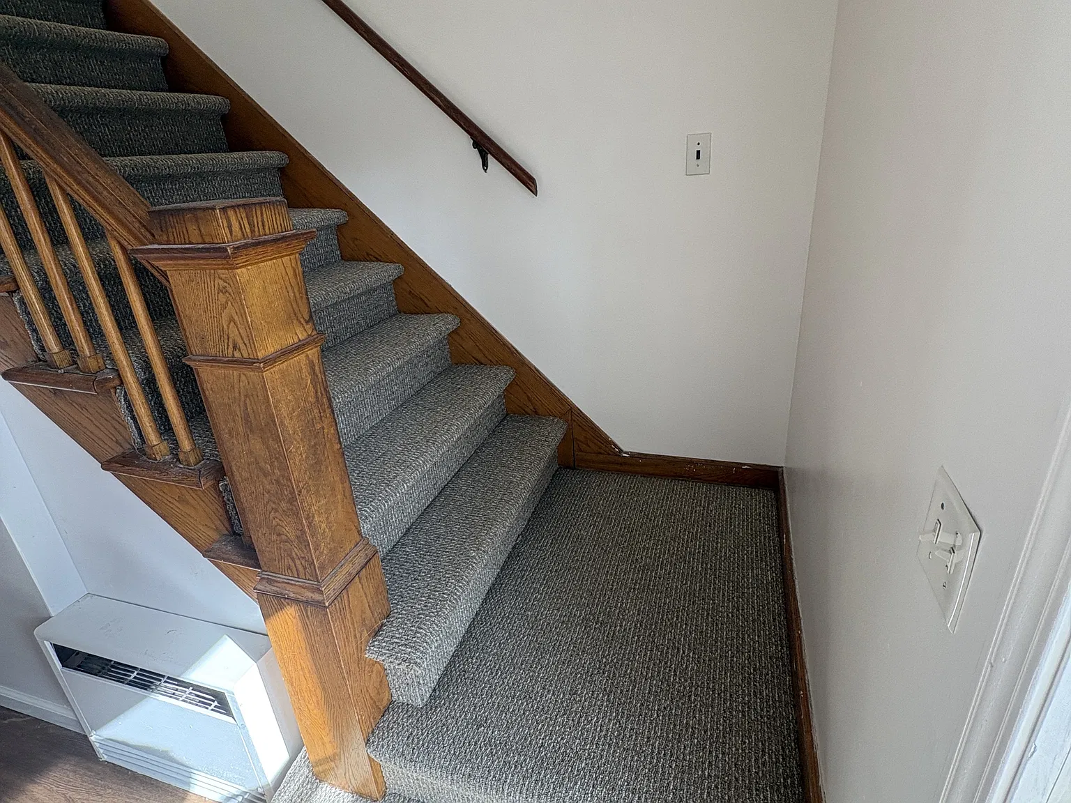 805 E Easterday Ave - Unit 1 — Photo 3
