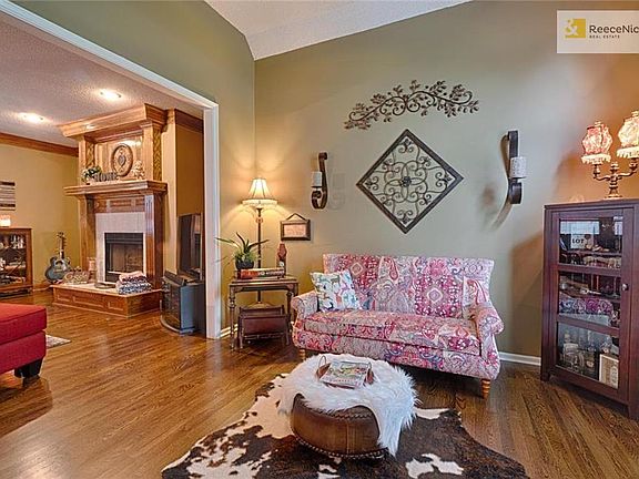 Designer colors throughout main level along with hardwood floors in the study, great room, kitchen, half bath and dining room.