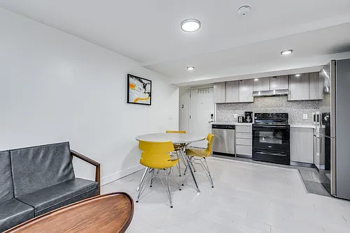 1425 Haro St #3 Photo 1
