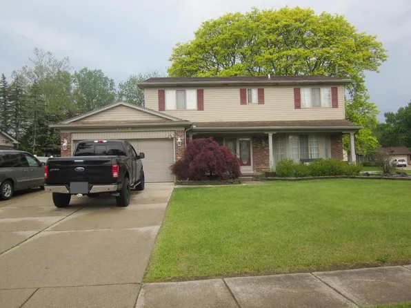 38260 Laurenwood St, Wayne, MI 48184