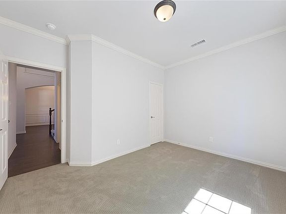 5th image of 14016 Signal Hill Dr