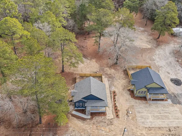 147 Creek Bend Drive, Vass, NC 28394