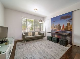 601 11th St APT 206, Miami Beach, FL 33139
