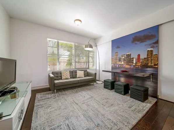 601 11th St APT 206, Miami Beach, FL 33139
