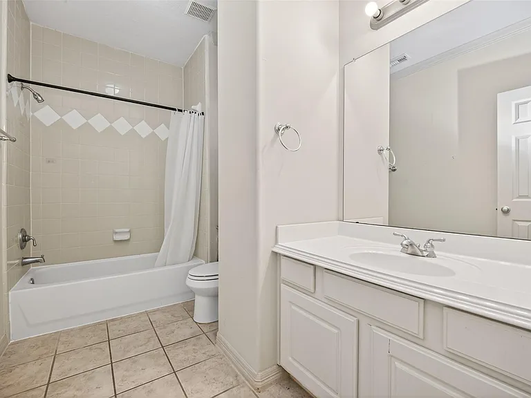 10134 Holly Chase Dr — Photo 19