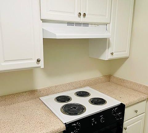 5th image of 60 W Latimer Ave #5