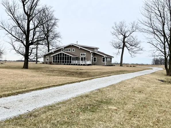 107 N Stone Rd, Liberty, IN 47353