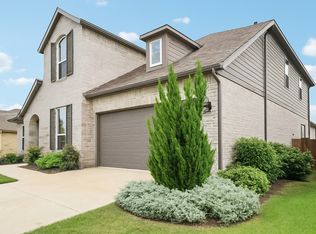 1329 Stoneleigh Pl, Aubrey, TX 76227