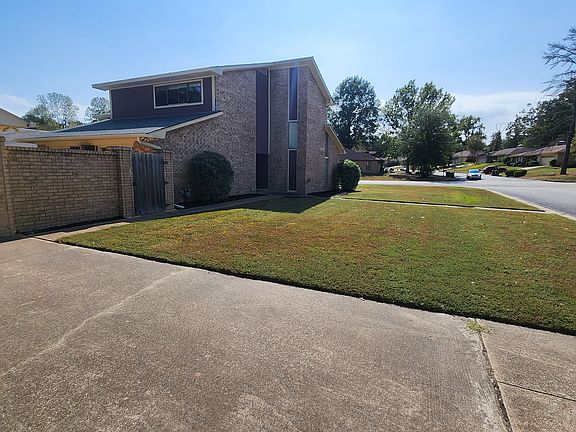 4th image of 2320 Aberdeen Dr